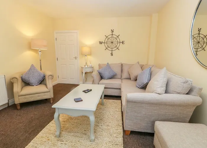 Valiant House 度假居 *