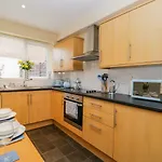 Valiant House Dom wakacyjny *